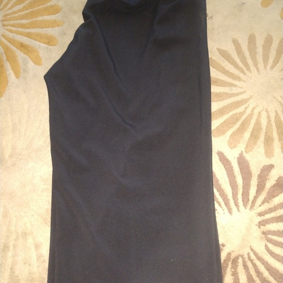 Woman Capri's - Picture 2 of 2